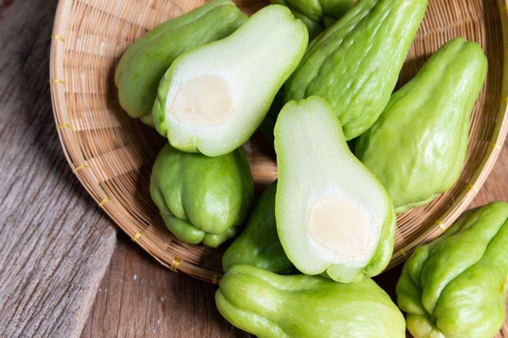 See näeb välja nagu pirni ja avokaado segu. See on madala kalorsusega, kuid täidab kaua, aitab vereringe- ja neeruprobleemide korral.