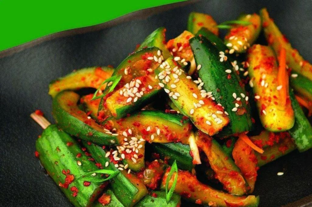 Kurgi kimchi: ideaalne suupiste liha, šašlõki ja riisi juurde