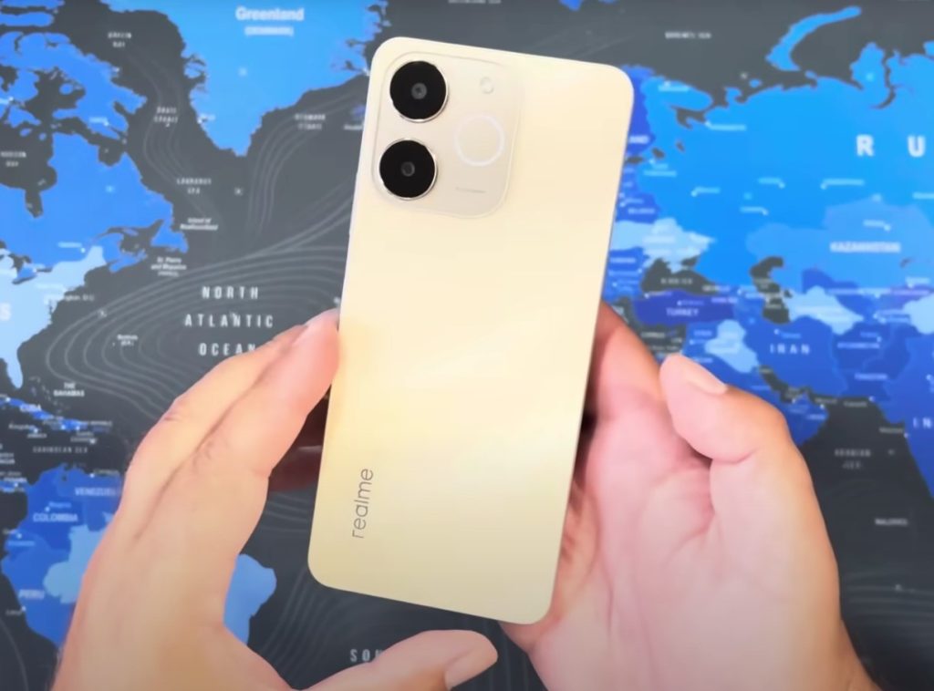 MediaMarkti 99-eurone telefon, mis näeb välja nagu teise liiga seade