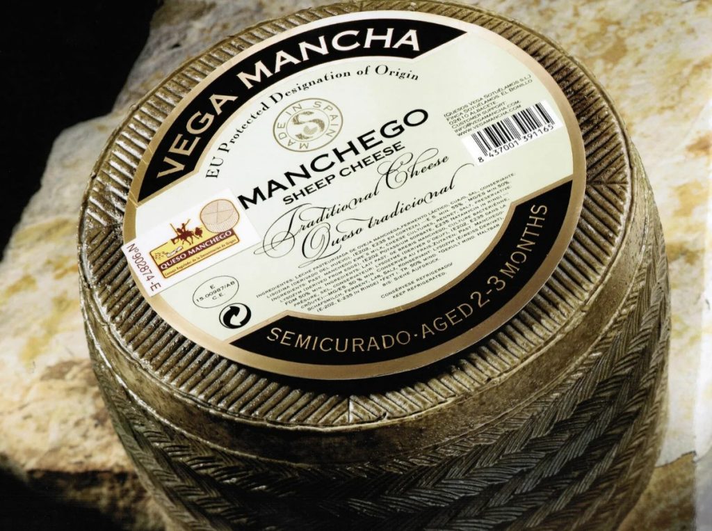 Manchego maitseb kõige paremini eraldi – naudi seda Hispaania delikatessi tapasena, vardas või marineerituna
